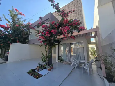 Casa de Condomínio com 4 Quartos à venda, 200m² no Centro, Petrolina