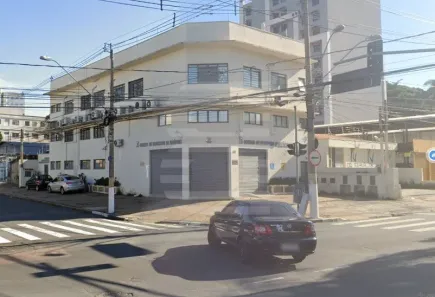 Prédio Comercial para alugar, 600m² no Vila Itapura, Campinas