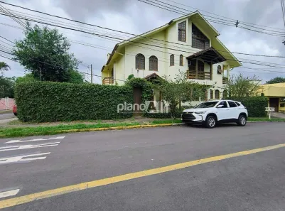 Imóvel Comercial com 4 Quartos para alugar, 518m² no Centro, Gravataí