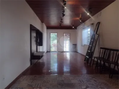 Casa com 5 Quartos à venda, 251m² no Sumaré, São Paulo