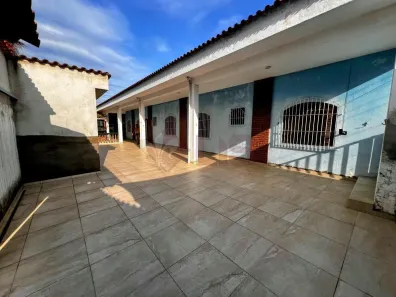 Casa com 3 Quartos à venda, 159m² no Loteamento Jardim das Palmeiras, Caraguatatuba