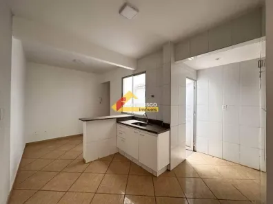 Kitnet com 1 Quarto para alugar, 50m² no Vila Cruzeiro, Divinópolis