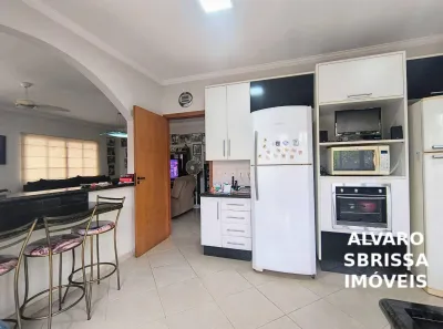 Fazenda/Sítio com 3 Quartos à venda, 250m² no Chácaras Leonardi, Itu