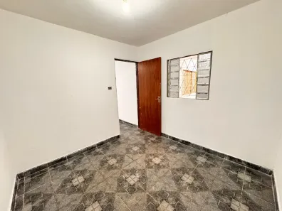 Casa com 2 Quartos para alugar, 70m² no Recanto das Emas, Brasília