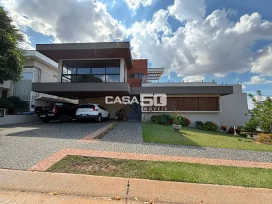 Casa de Condomínio com 3 Quartos para alugar, 438m² no Swiss Park, Campinas