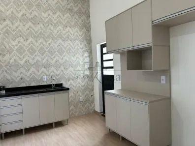 Casa com 3 Quartos à venda, 105m² no Jardim Satélite, São José dos Campos