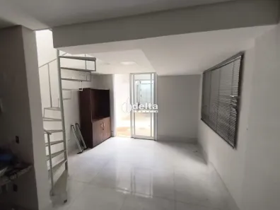 Apartamento com 2 Quartos à venda, 84m² no Santa Mônica, Uberlândia