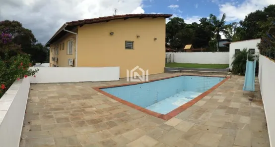 Imóvel Comercial para alugar, 296m² no Granja Viana, Cotia