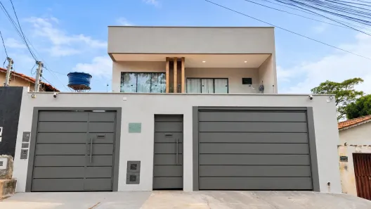 Sobrado com 4 Quartos à venda, 310m² no Conjunto Morada do Morro, Senador Canedo