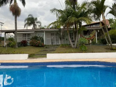 Casa com 3 Quartos à venda, 175m² no Serrinha, Bragança Paulista
