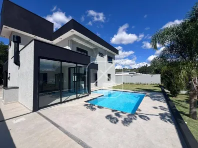 Casa de Condomínio com 4 Quartos à venda, 242m² no Fazenda Palao (Alpes de Guararema), Guararema