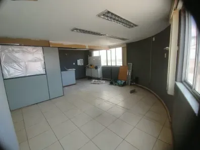 Ponto Comercial para alugar, 140m² no Madureira, Rio de Janeiro