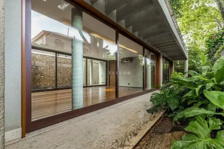 Casa com 3 Quartos à venda, 564m² no Vila Nova Conceição, São Paulo