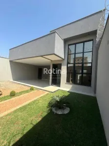 Casa com 3 Quartos à venda, 163m² no Novo Mundo, Uberlândia