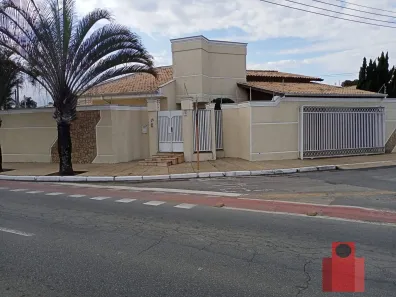 Casa com 3 Quartos à venda, 330m² no Bel Recanto, Taubaté