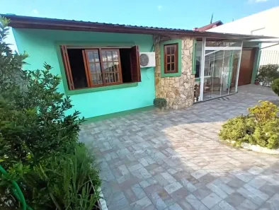 Casa com 2 Quartos à venda, 490m² no Santa Lúcia, Caxias do Sul