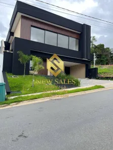 Casa de Condomínio com 3 Quartos à venda, 231m² no Jardins Barcelona, Senador Canedo