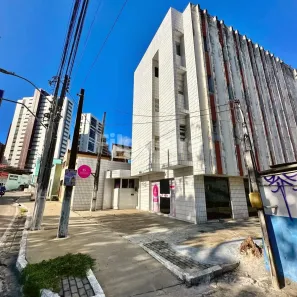Apartamento com 3 Quartos para alugar, 60m² no Petrópolis, Natal