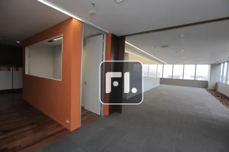 Sala Comercial para alugar, 476m² no Vila Gertrudes, São Paulo