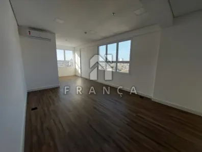 Sala Comercial à venda, 34m² no Centro, Jacareí