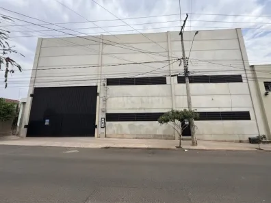 Galpão/Depósito/Armazém para alugar, 864m² no Parque Júlio Nóbrega, Bauru