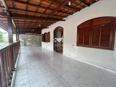 Casa com 4 Quartos para alugar, 278m² no Ernesto do Nascimento(Barreiro), Belo Horizonte