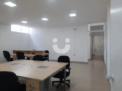 Casa com 3 Quartos à venda, 330m² no Wanel Ville, Sorocaba