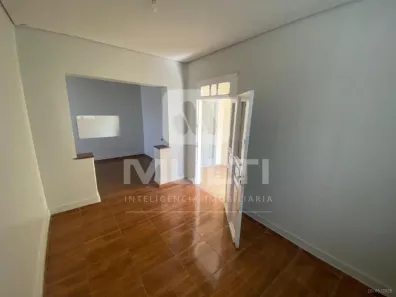 Casa com 1 Quarto para alugar, 140m² no Lídice, Uberlândia