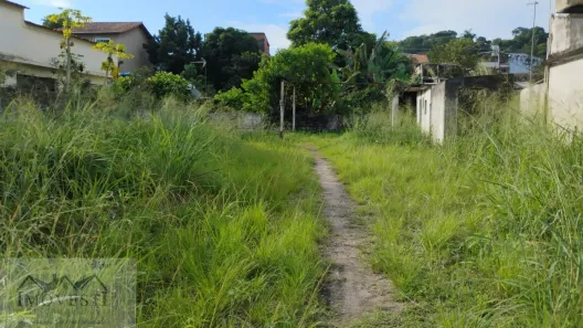 Lote/Terreno à venda, 360m² no Centro, Maricá