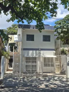 Casa com 5 Quartos à venda, 240m² no Cordeiro, Recife