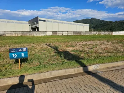 Lote/Terreno à venda, 900m² no Beira Rio, Biguaçu
