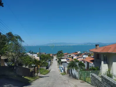 Lote/Terreno à venda, 2871m² no Sambaqui, Florianópolis