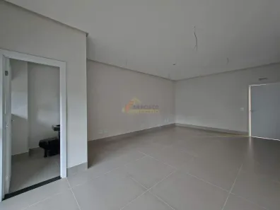Sala Comercial para alugar, 35m² no São João de Deus, Divinópolis