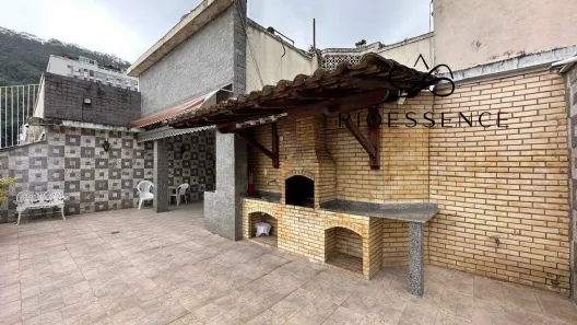 Apartamento com 2 Quartos para alugar, 68m² no Humaitá, Rio de Janeiro
