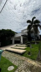 Casa de Condomínio com 3 Quartos para alugar, 240m² no Uruguai, Teresina