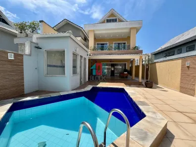 Casa de Condomínio com 5 Quartos à venda, 268m² no Recreio dos Bandeirantes, Rio de Janeiro