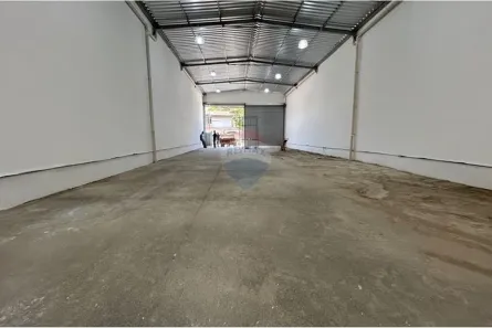 Galpão/Depósito/Armazém para alugar, 329m² no Vila Guarani, Mauá
