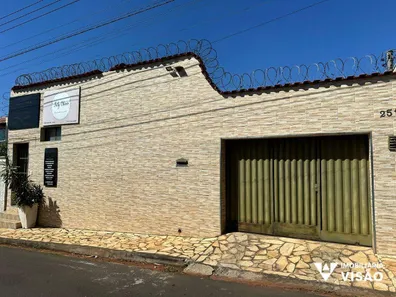 Casa com 3 Quartos à venda, 10m² no Conjunto Costa Telles II, Uberaba