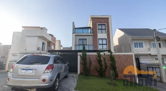 Sobrado com 3 Quartos à venda, 270m² no Boa Vista, Curitiba