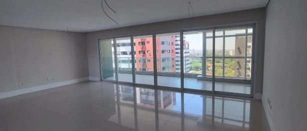 Apartamento com 4 Quartos à venda, 207m² no Zona 01, Maringá