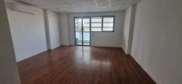 Sala Comercial à venda, 40m² no Santo Amaro, São Paulo
