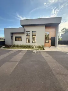 Casa de Condomínio com 3 Quartos à venda, 112m² no Marmeleiro, Atibaia