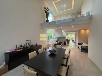 Sobrado com 4 Quartos à venda, 320m² no Condomínio Residencial Alphaville I, São José dos Campos