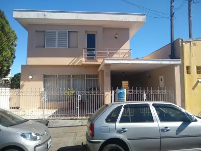 Sobrado com 3 Quartos para alugar, 250m² no Centro, São Carlos