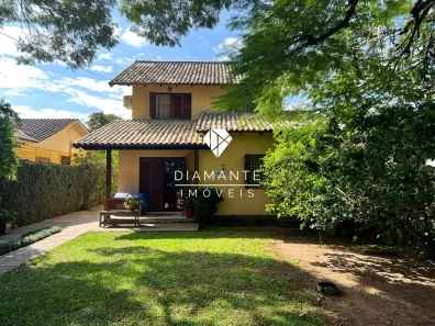 Casa com 2 Quartos à venda, 150m² no Guarujá, Porto Alegre