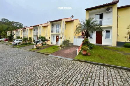 Casa com 2 Quartos à venda, 100m² no Varginha, Nova Friburgo