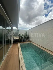 Casa de Condomínio com 3 Quartos à venda, 213m² no Jardim Inconfidência, Uberlândia
