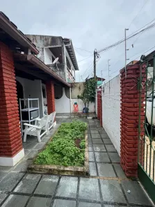 Casa com 2 Quartos para alugar, 100m² no Hernani Sá, Ilhéus