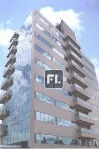 Prédio Comercial para alugar, 4000m² no Green Valley Alphaville, Barueri