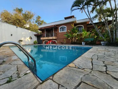 Casa com 4 Quartos à venda, 550m² no Cumbari, Mairiporã